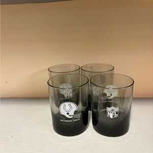 NFL Vintage 4 piece Black Baltimore Colts Glass Tumbler Set